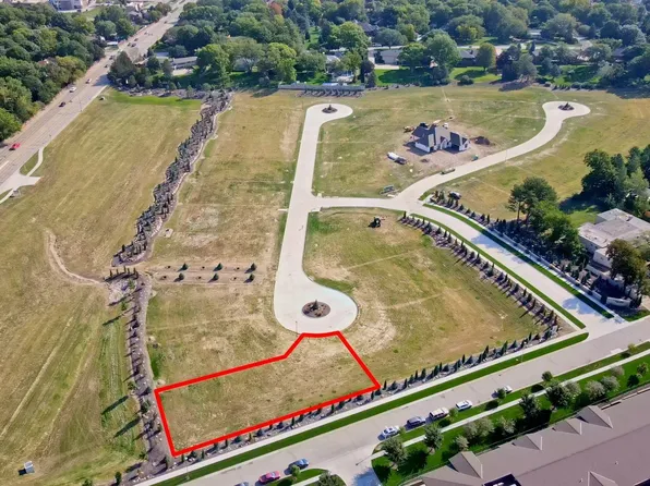 2200 Autumn Ct, Lincoln, NE 68512