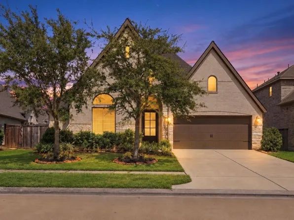 6914 Red Oak Dr, Katy, TX 77493