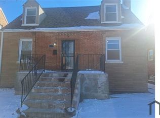 10153 S Oglesby Ave, Chicago, IL