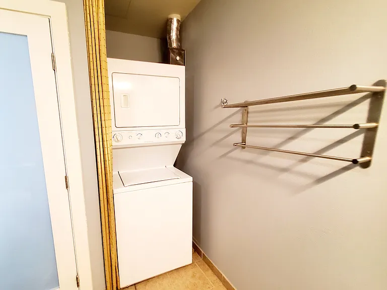 253 10th Ave #723 — Photo 13