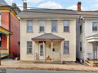 56 N Main St, Yoe, PA 17313