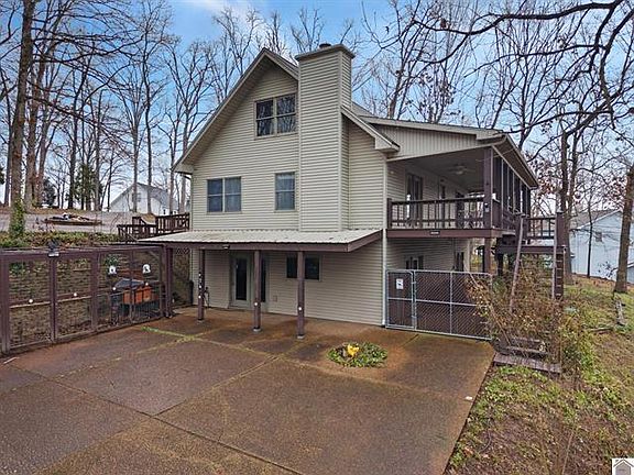 2nd image of 434 Bayshore Dr