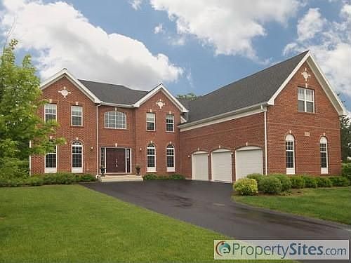 1st image of 455 Lake Run Ct