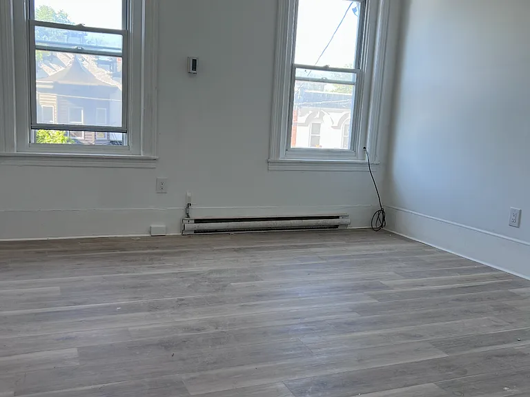 1223 W Hilton St #2 — Photo 6