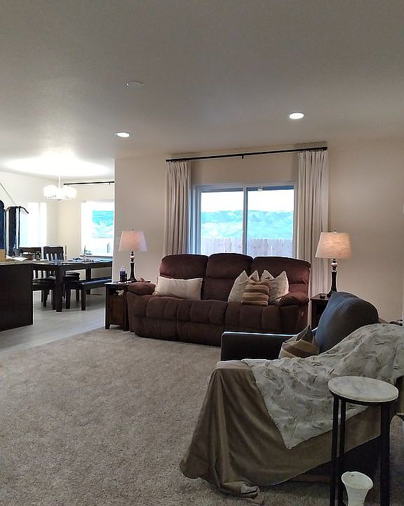 2nd image of 5885 Overlook Way