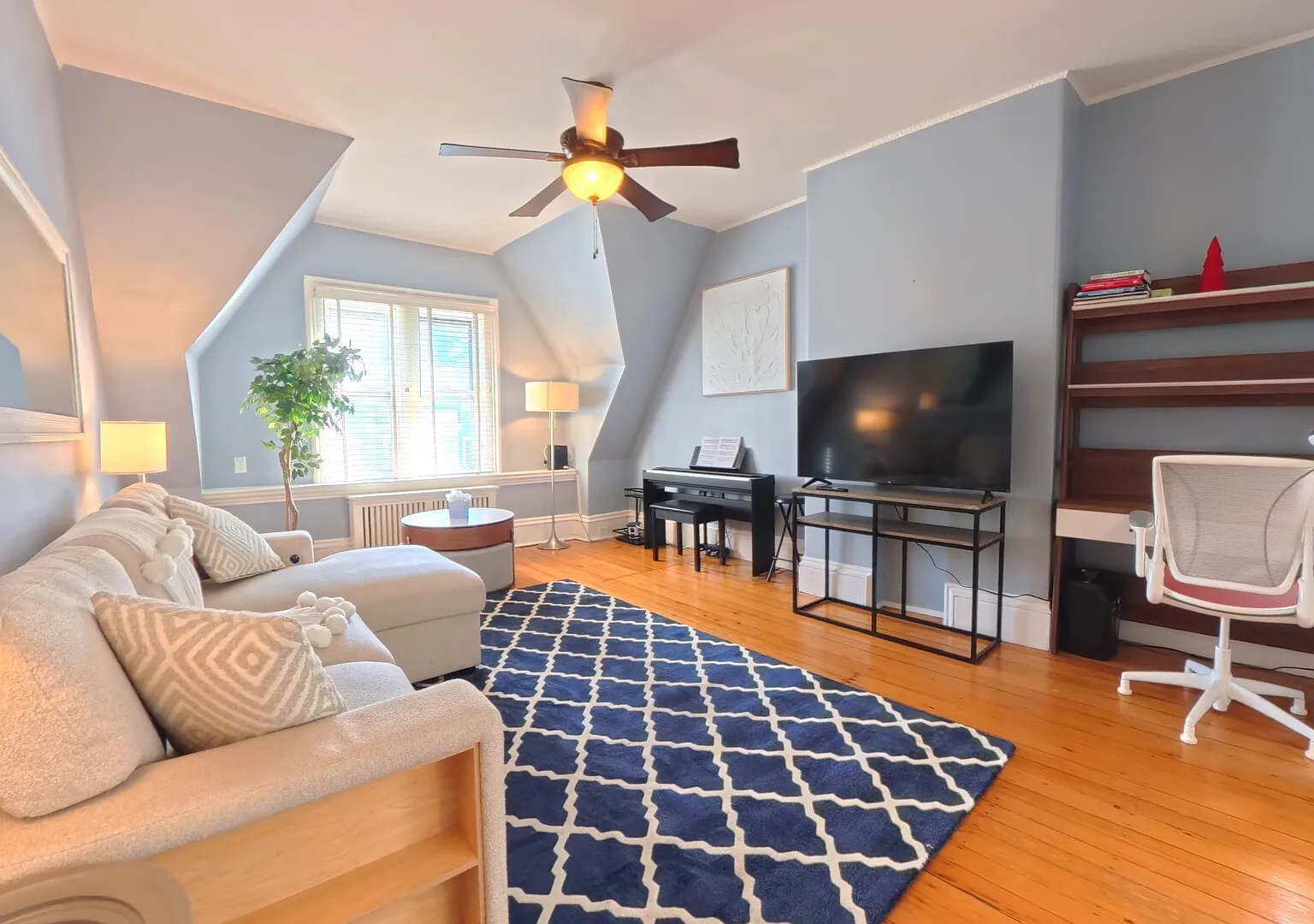 Brookline Village 2-Bed Near Longwood, MBTA, W/D — Photo 2