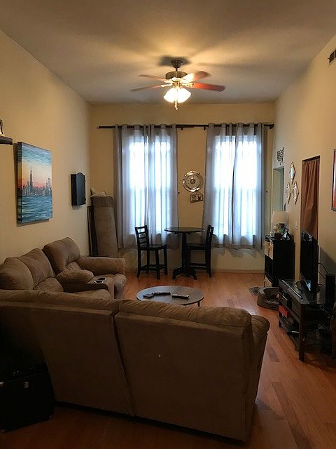 1st image of 1946 W Belmont Ave Unit 1