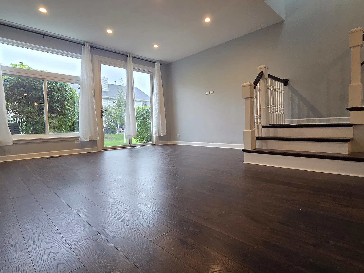 2 bed, 1079 sqft, $2,750 — Photo 3