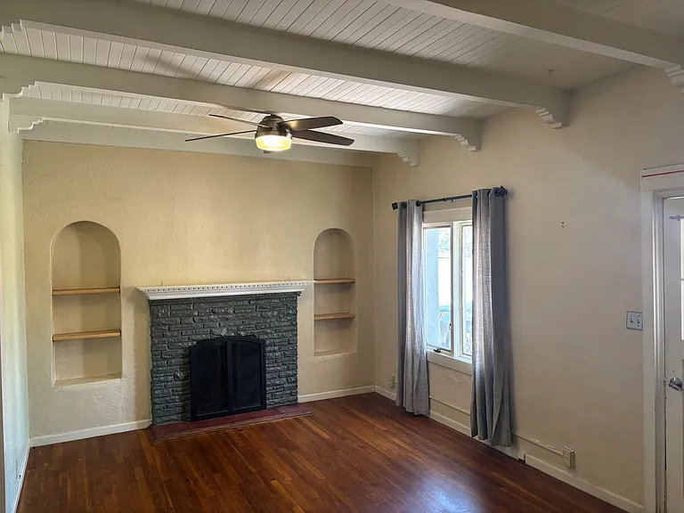 2537 N Orchard Ave — Photo 10
