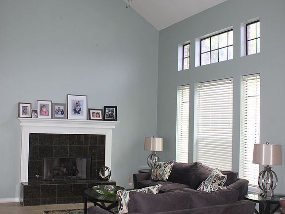5th image of 205 Walden Dr