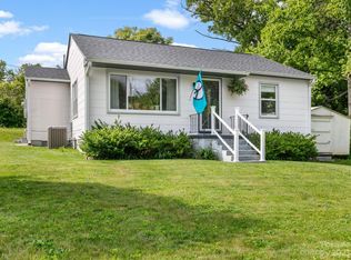 82 Selwyn Rd, Asheville, NC 28806