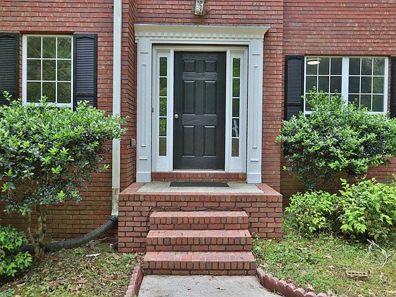 2nd image of 3217 Brooks Ct