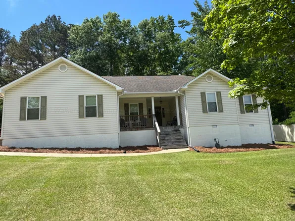 102 Gemstone Dr, Winfield, AL 35594