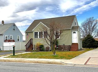 2918 Delmar Ave, Sparrows Point, MD 21219