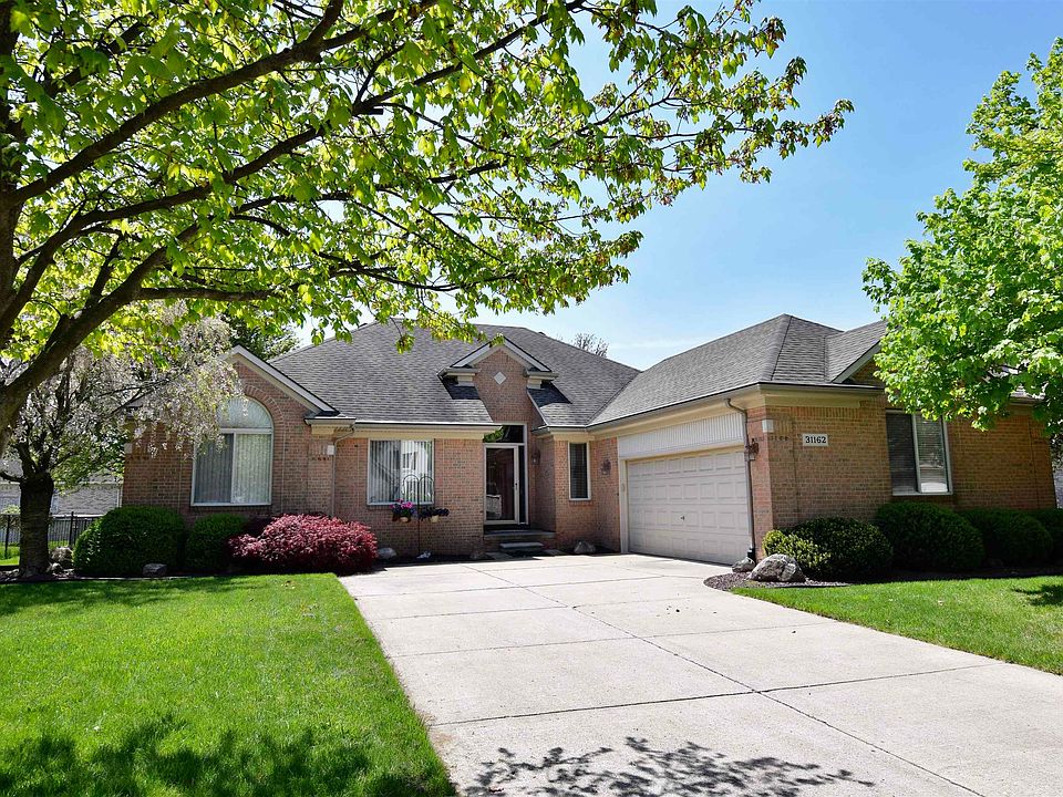 1st image of 31162 English Oaks Dr
