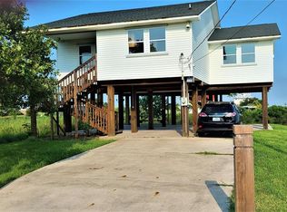 802 18th St, San Leon, TX 77539