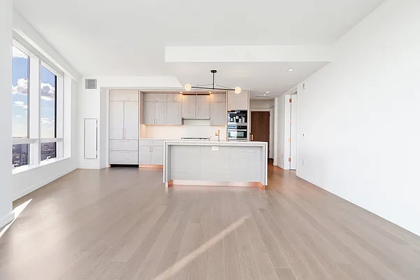 Rented by BP Real Estate Advisors | media 11