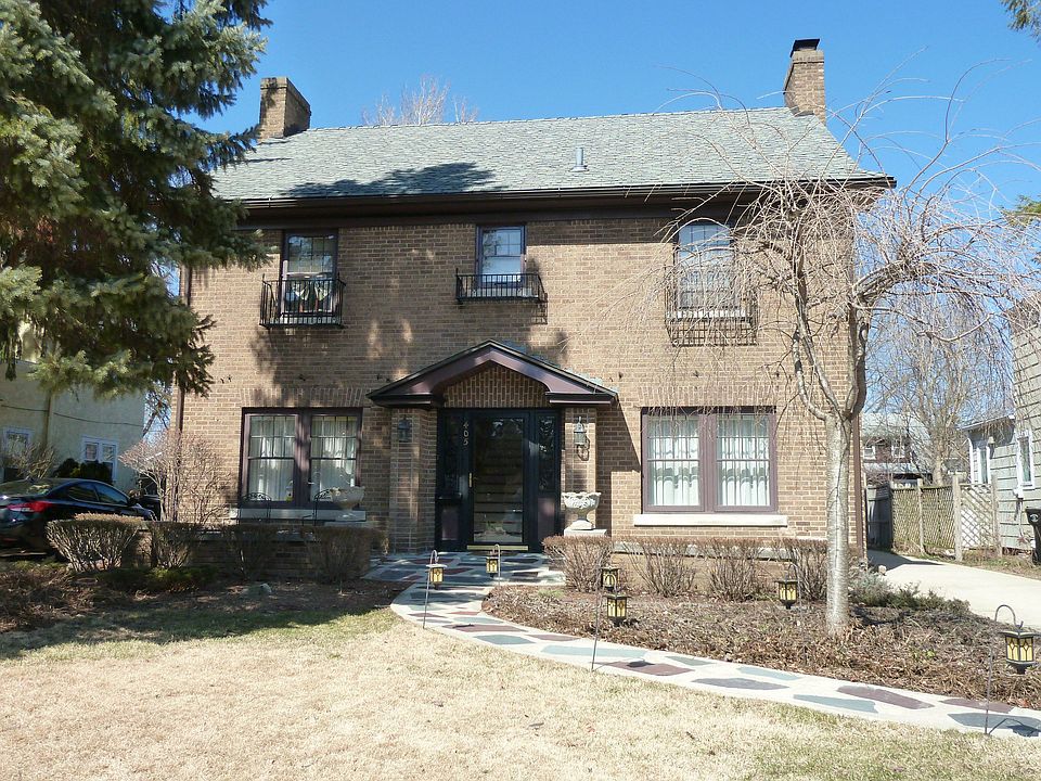 1st image of 405 Wakewa Ave