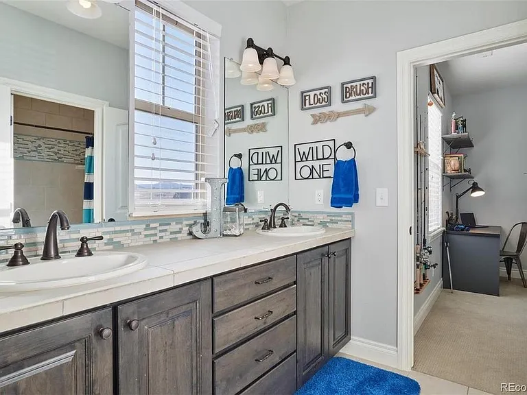 4070 Burnham Pl — Photo 24