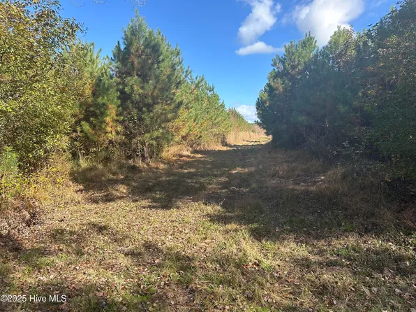 0000 N Queens Road, Kinston, NC 28501