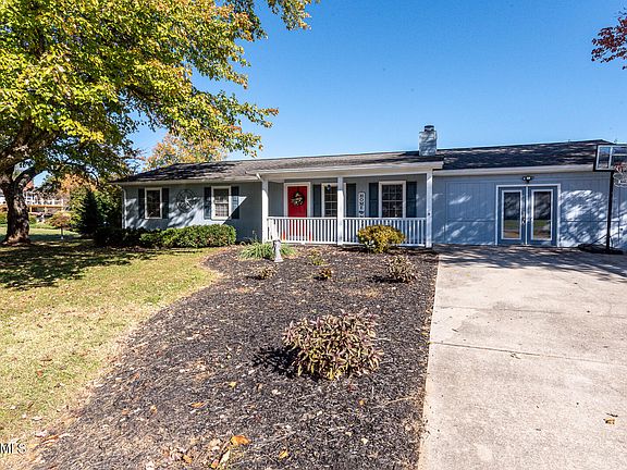 2nd image of 410 Greencrest Dr