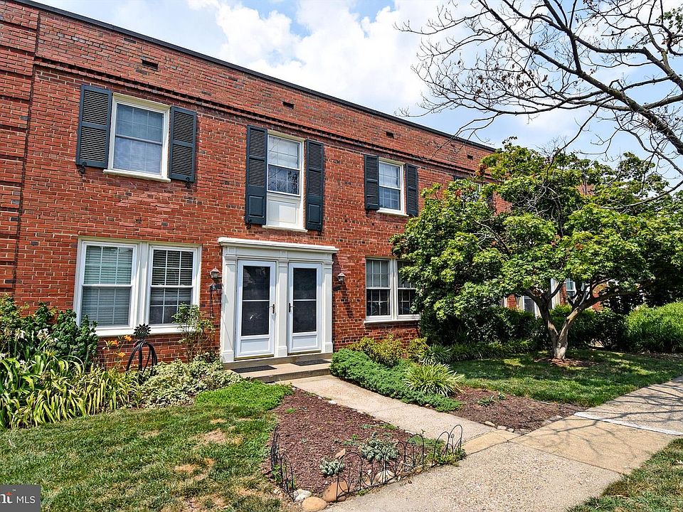 1st image of 1510 S Edgewood St APT 557