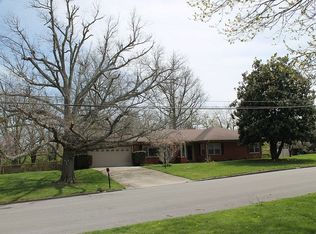 113 Longview Dr, Richmond, KY 40475