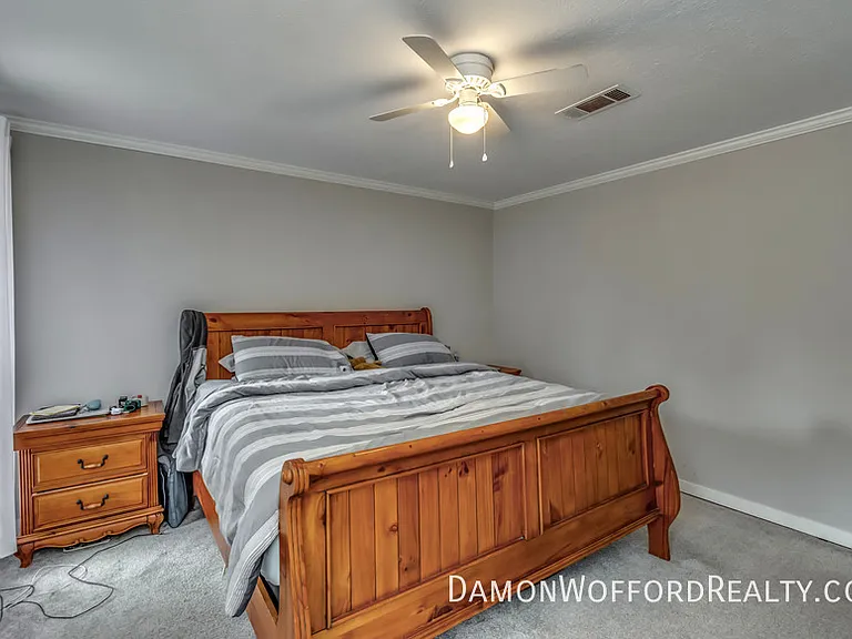 103 Live Oak Ln — Photo 33