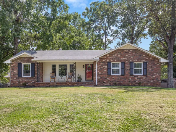 4714 Brentwood Dr, Chattanooga, TN 37416