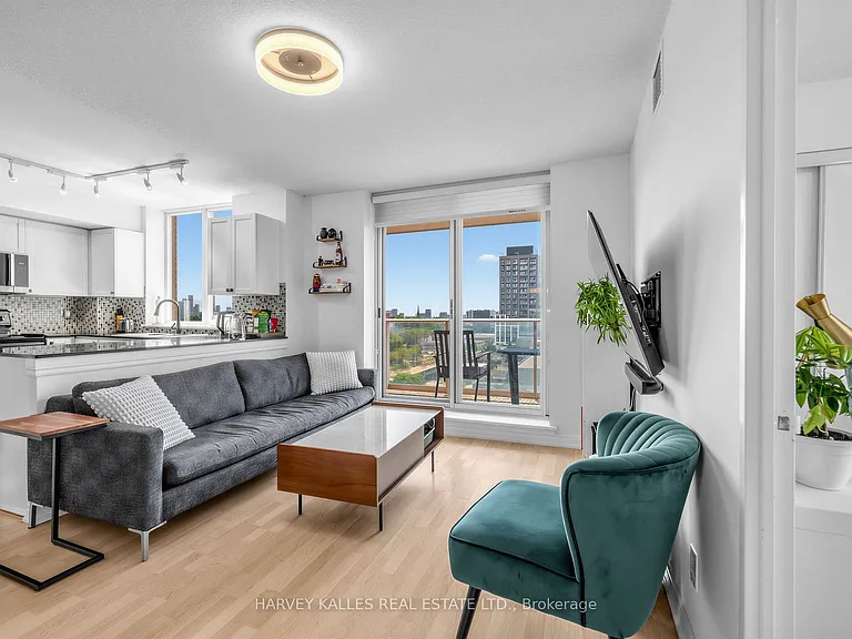 1369 Bloor St W #905 — Photo 7