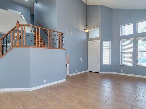 4th image of 11329 W Cottonwood Ln