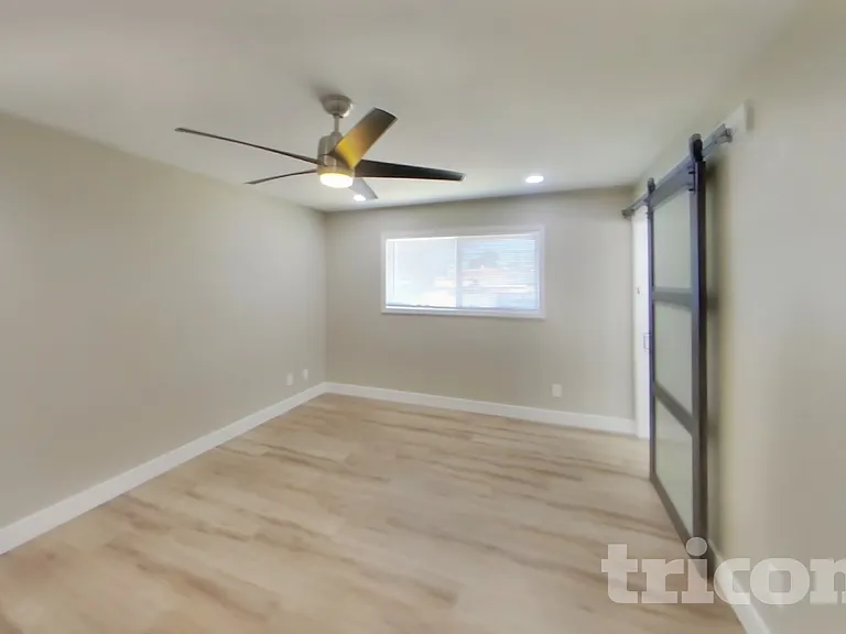 4820 W Hayward Ave — Photo 7