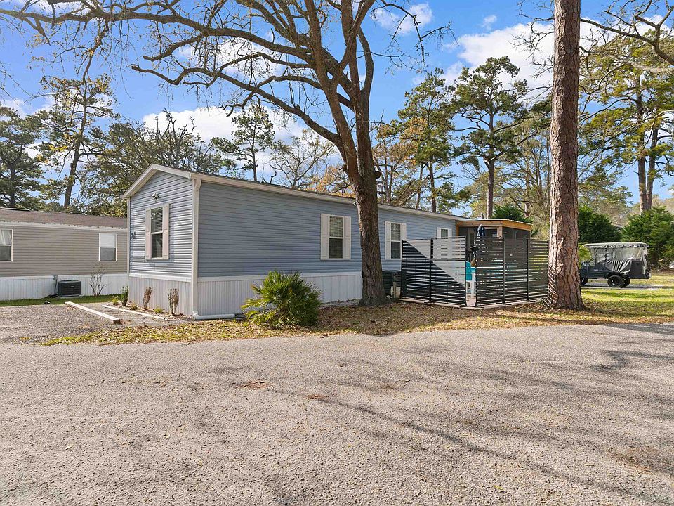 1st image of 4609 Albatross St.