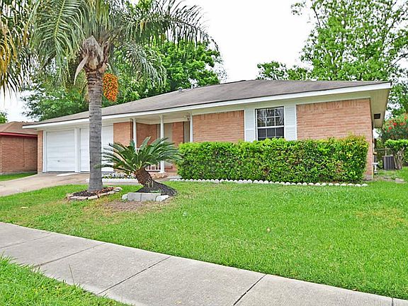 4th image of 8319 Braes River Dr