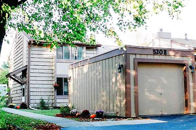 1st image of 520 E Woodfield Trl #520