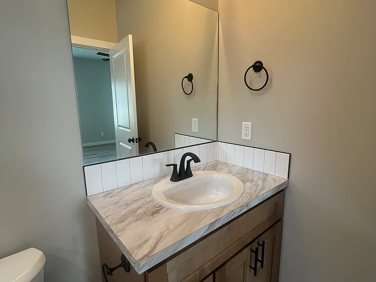 820 Shadowleaf Ave — Photo 4