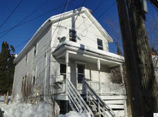 216 1/2 E 5th St, Duluth, MN 55805