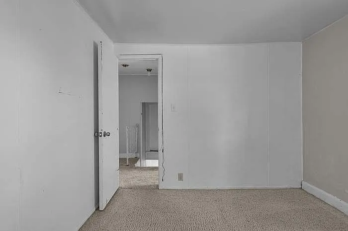 4920 73 1/2 St — Photo 14