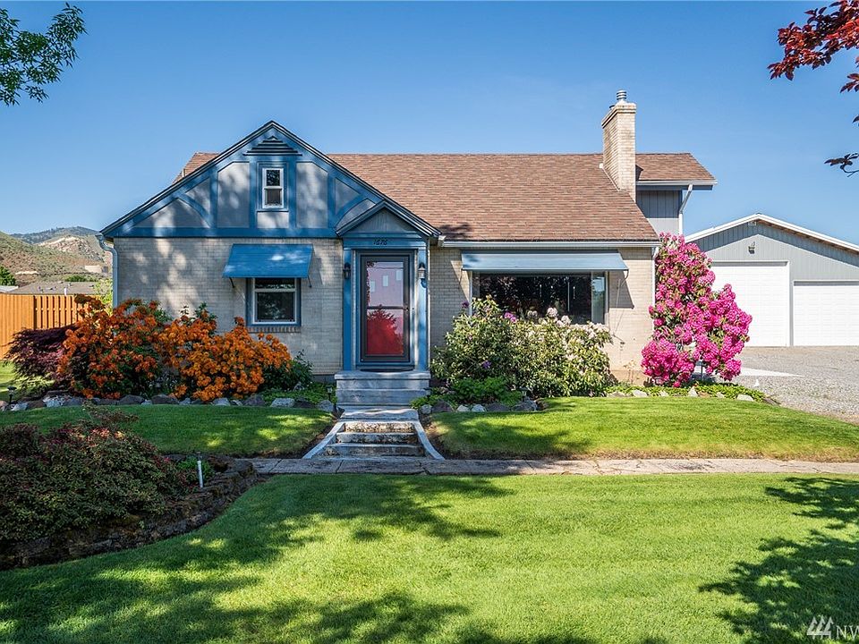 Front View and Large Shop