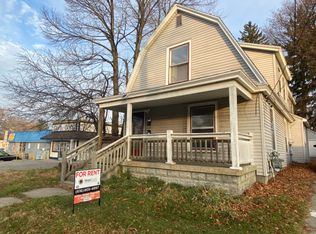 517 Leonard St NE, Grand Rapids, MI 49503