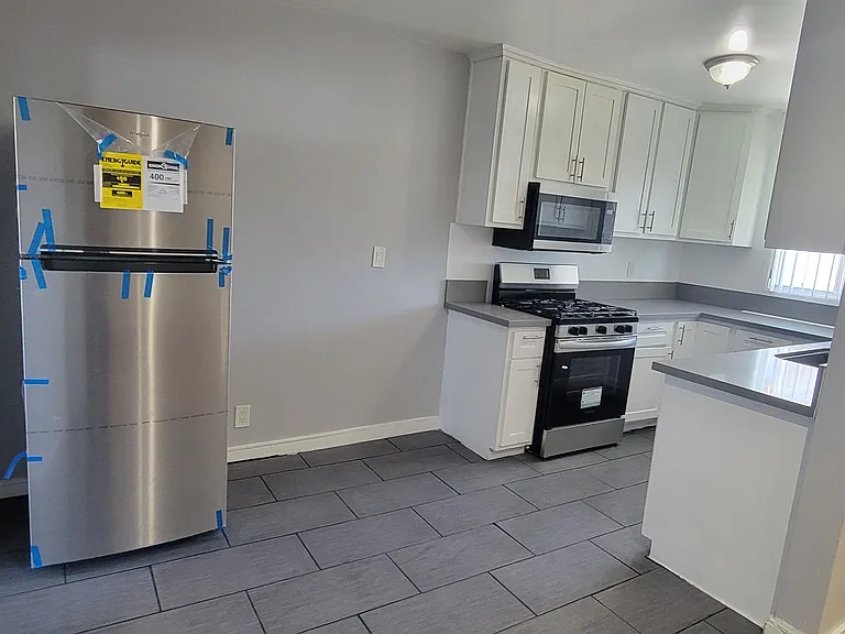 6221 Emil Ave #6221 — Photo 3