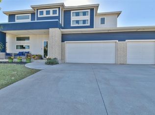 15216 Caspian Ln, Edmond, OK 73013