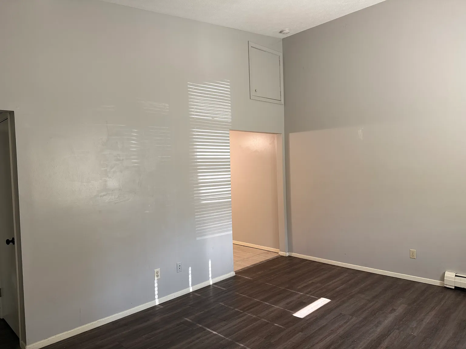 1004 Sheryl Ln — Photo 3
