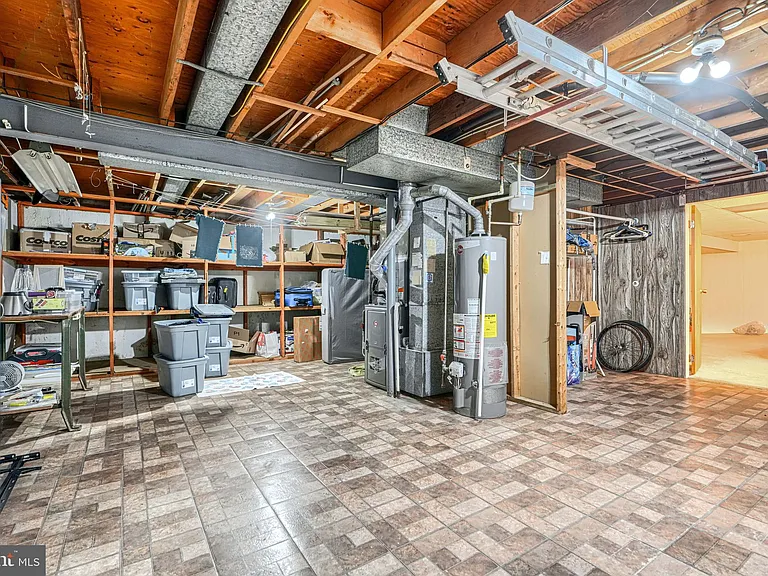 280 Mackintosh Dr — Photo 50