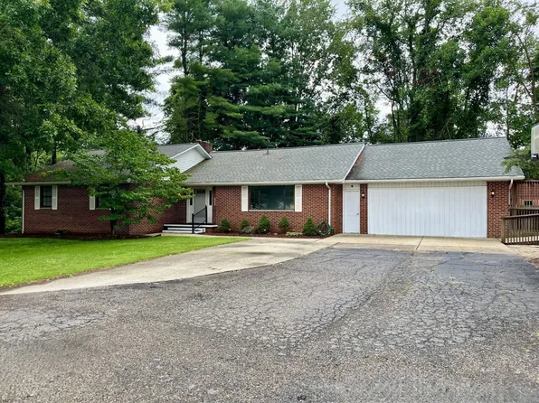 39 Hartman Rd, The Plains, OH 45780