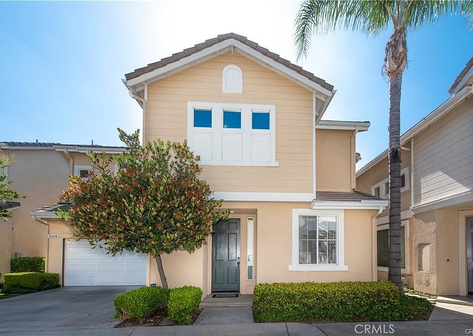 1st image of 13429 Ashbury Ct