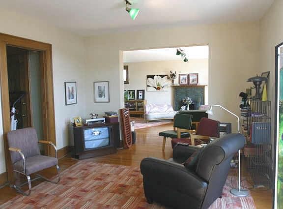 3rd image of 1827 N Talbott St #Penthouse 5