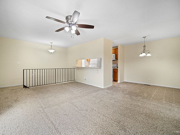 5th image of 1462 Bear Flag Dr Unit 0