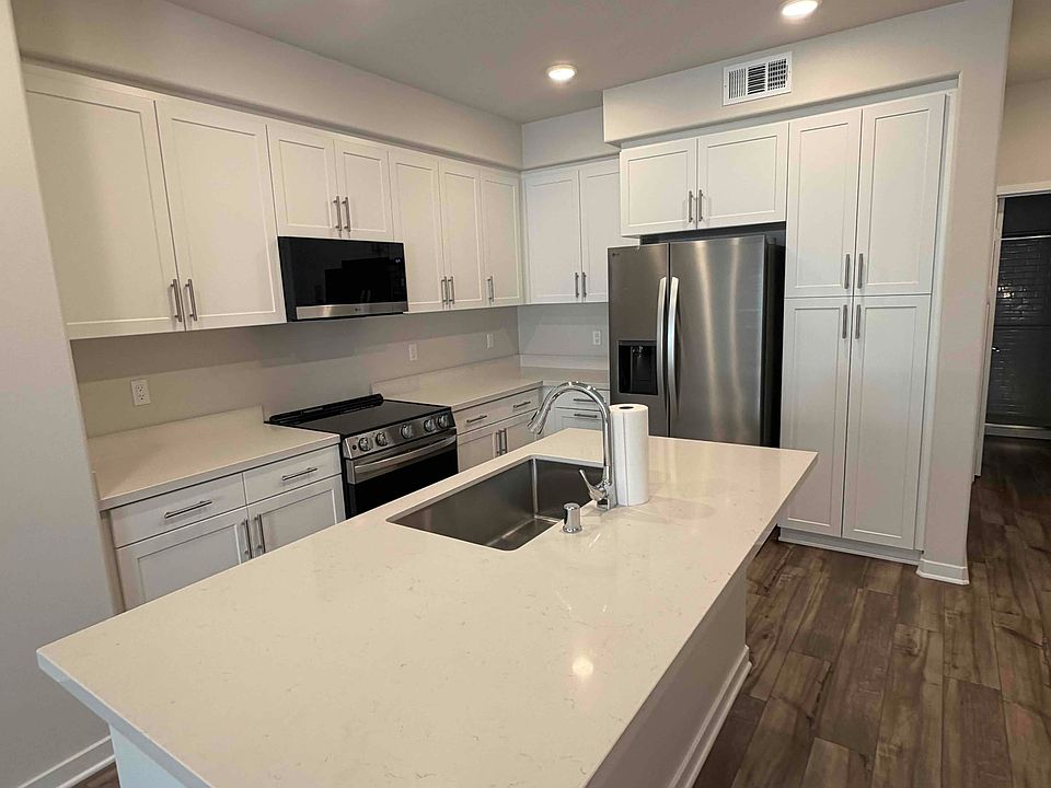 1st image of 9523 Hannah Way