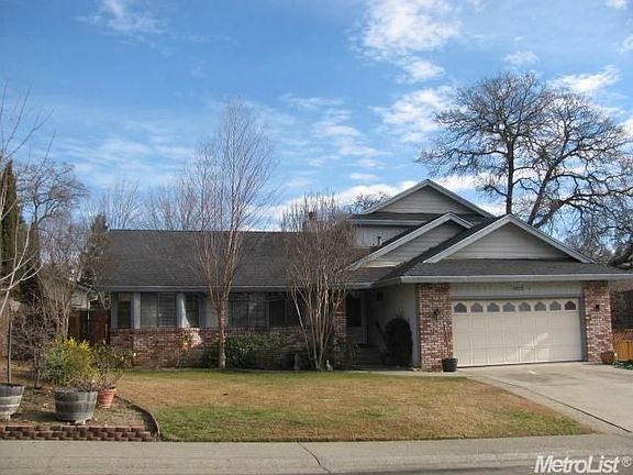 2nd image of 5975 Kingwood Cir